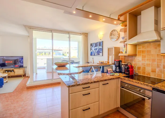 Mistral - Appartement 3 Chambres, Piscine, Rooftop, Climatisation Et Parking *