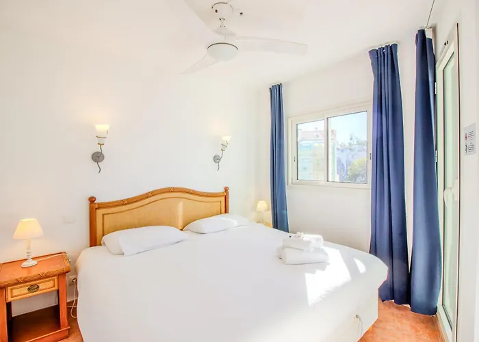 Apartment Mistral - Appartement 3 Chambres, Piscine, Rooftop, Climatisation Et Parking *