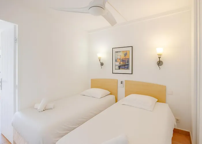 Mistral - Appartement 3 Chambres, Piscine, Rooftop, Climatisation Et Parking Apartment Antibes