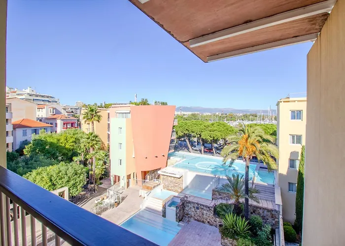 Apartment Mistral - Appartement 3 Chambres, Piscine, Rooftop, Climatisation Et Parking *