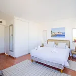 Mistral - 3 Chambres, Piscine, Rooftop, Climatisation Et Parking * Antibes