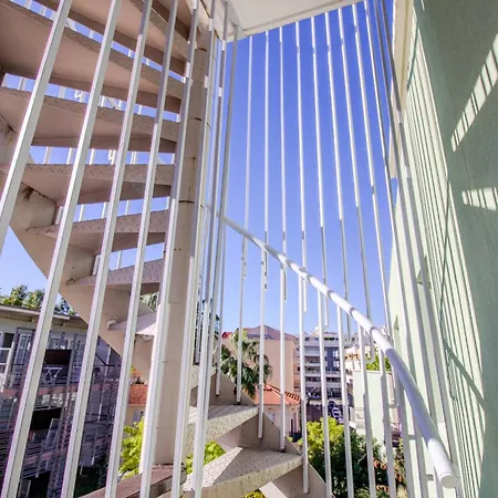 Mistral - 3 Chambres, Piscine, Rooftop, Climatisation Et Parking أنتيب